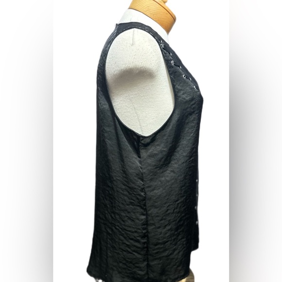 Rock and Republic Top Blouse XL Black Sleeveless Faux Leather Lace Decoration - Picture 2 of 7